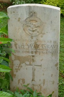 TRINCOMALEE WAR CEMETERY - GIBSON, JOHN ASBRIDGE